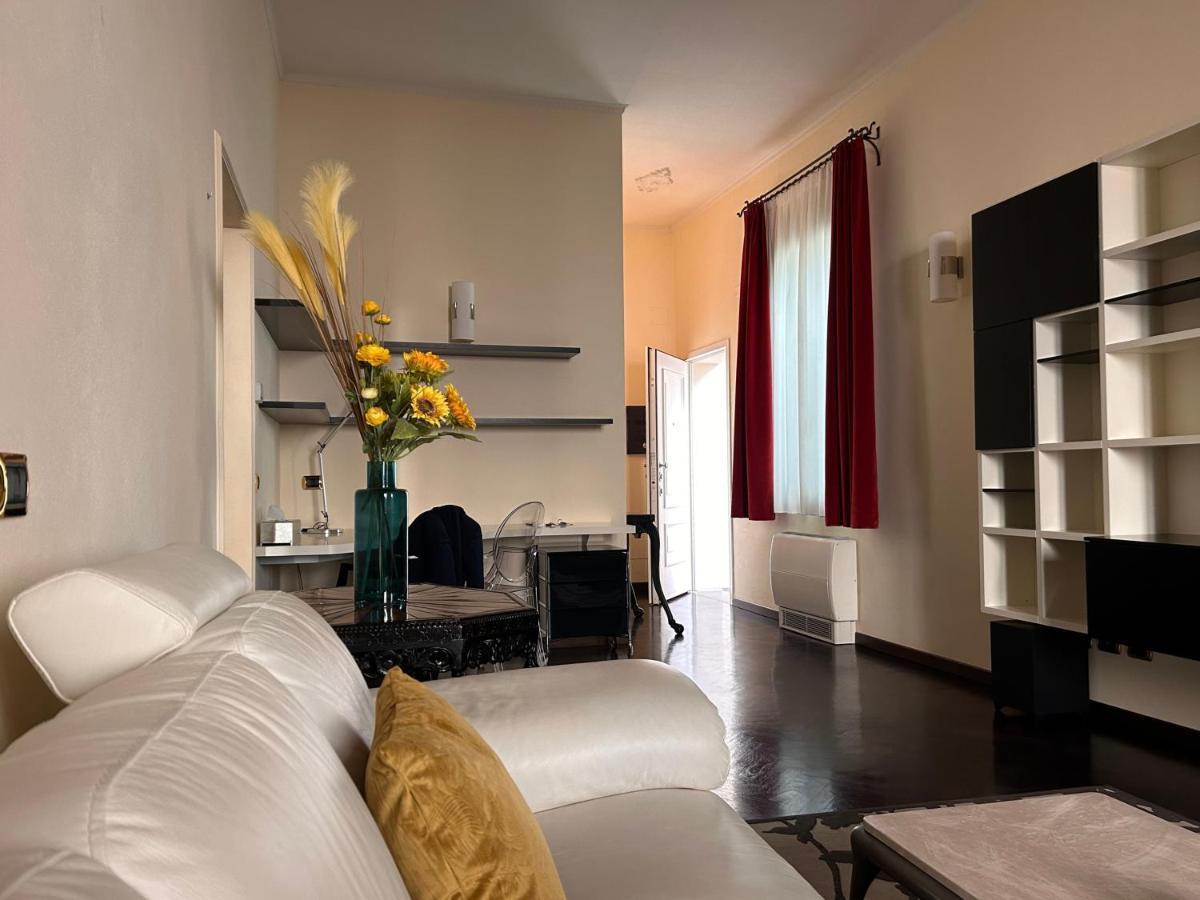 Piazza Maggiore Luxury Apartment Болонья Екстер'єр фото