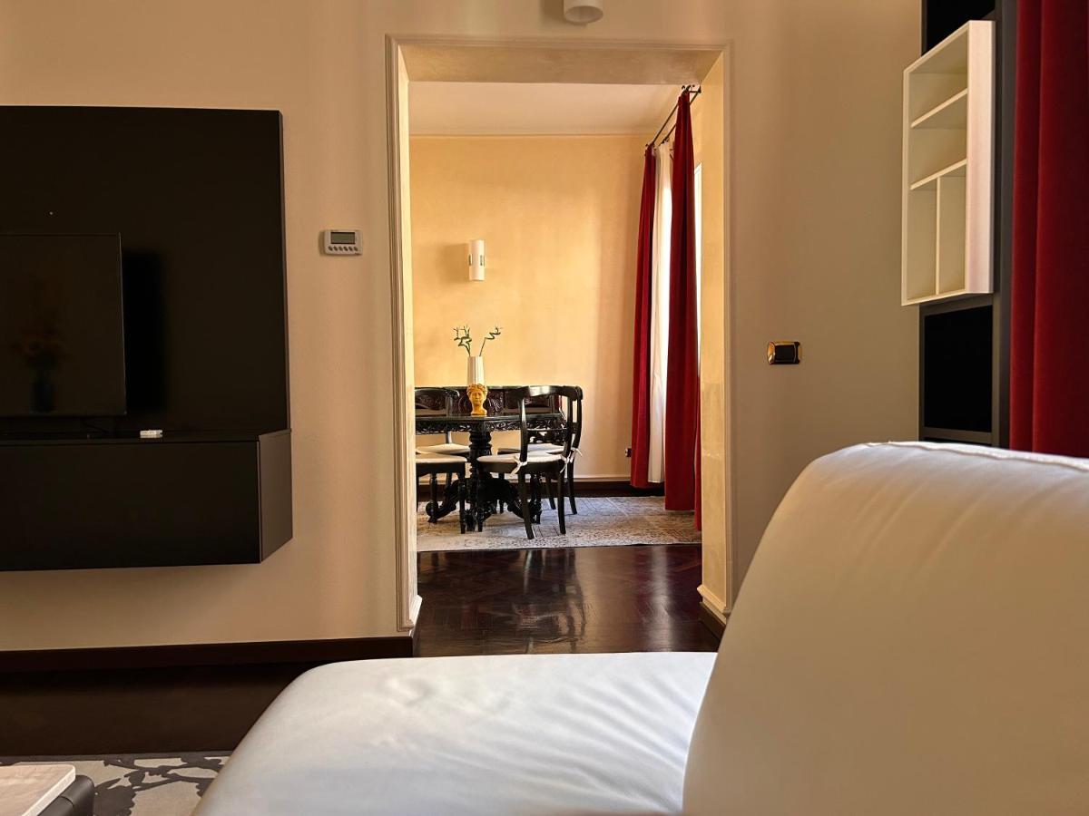 Piazza Maggiore Luxury Apartment Болонья Екстер'єр фото